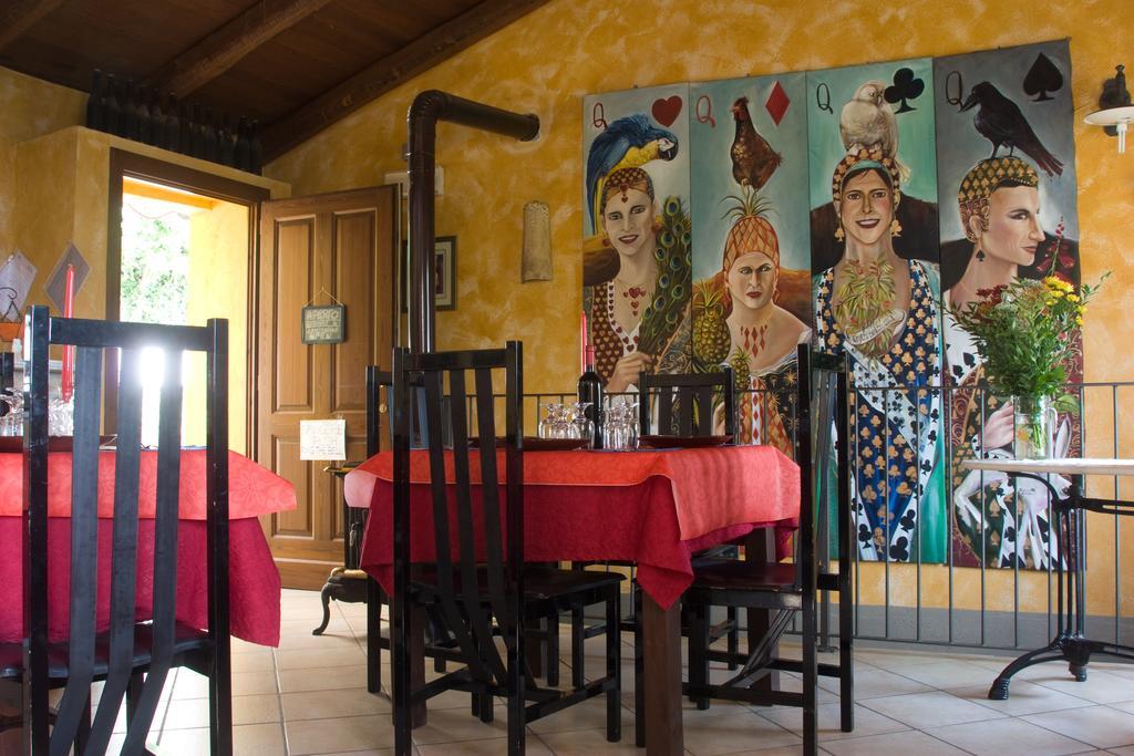 Arco Dei Nobili Bed & Breakfast Monforte D'Alba Exterior photo